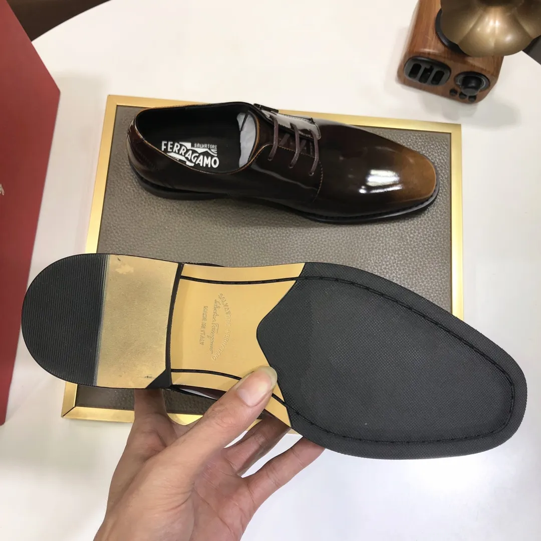 Men's shoes 💰540💰[Ferragamo/Ferragamo] (high-end Niuli) New 🍀 Ferragamo* - top version Ferragamo's classic formal leather shoes! Made of imported original cowhide, the inner top layer is comfortable cowhide lining! Original wear-resistant rubber outsole! High quality products! Code number 38-44!